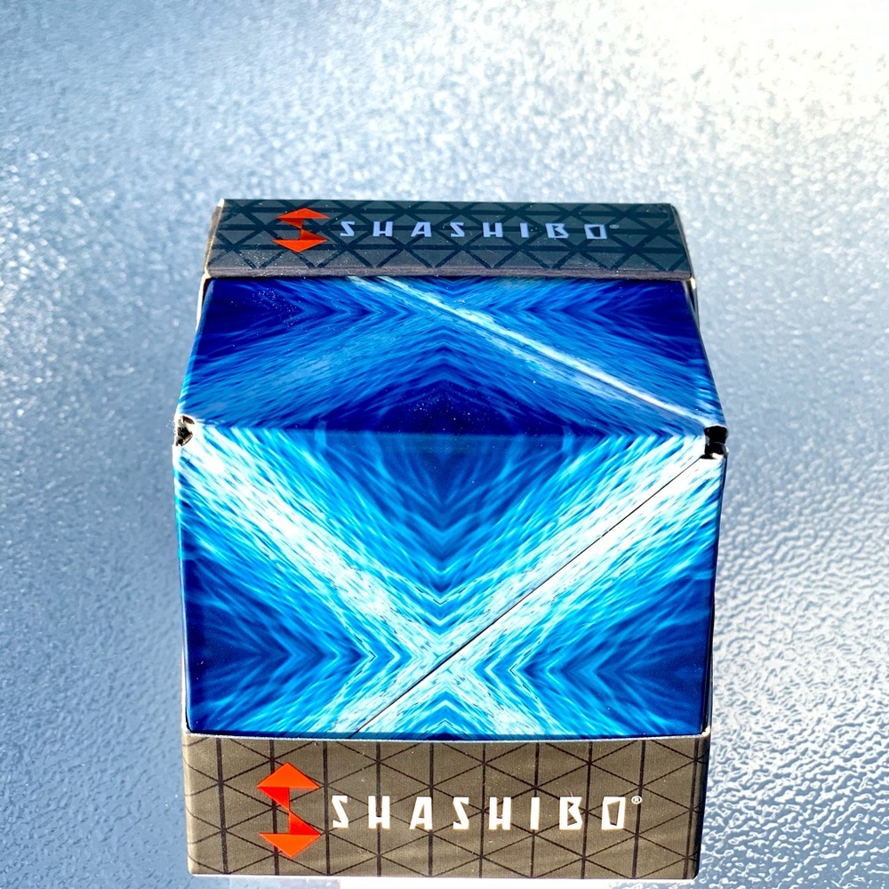 Shashibo 3D Magnet Shape-Shifting Puzzle Cube ~ Blue Planet